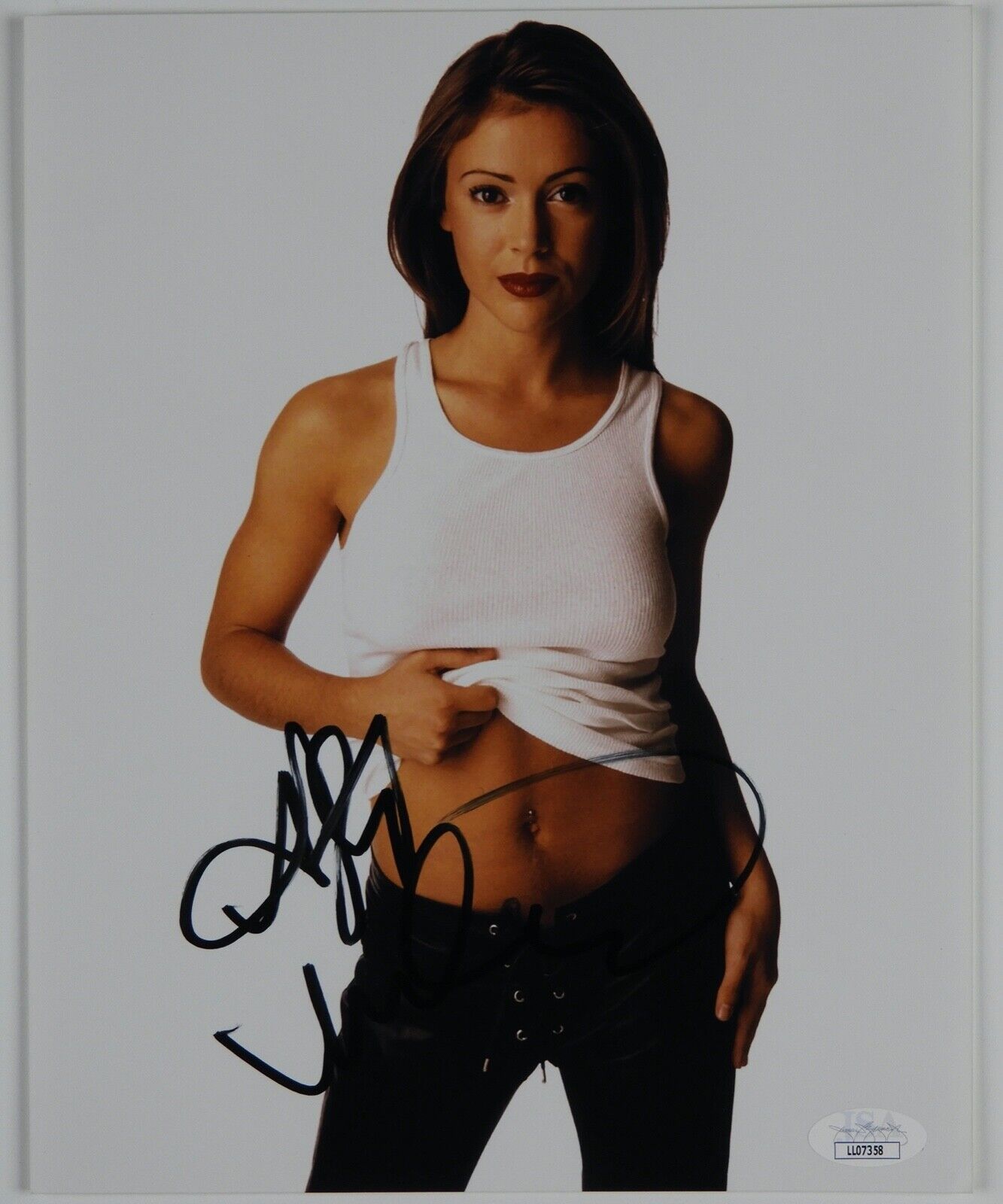 Alyssa Millano JSA Signed Autograph 8 x 10 Photo Poster painting