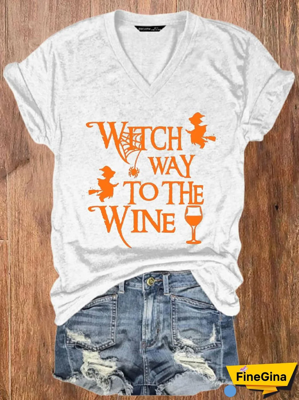 Women's Halloween Witch Way To The Wine Print V-Neck T-Shirt