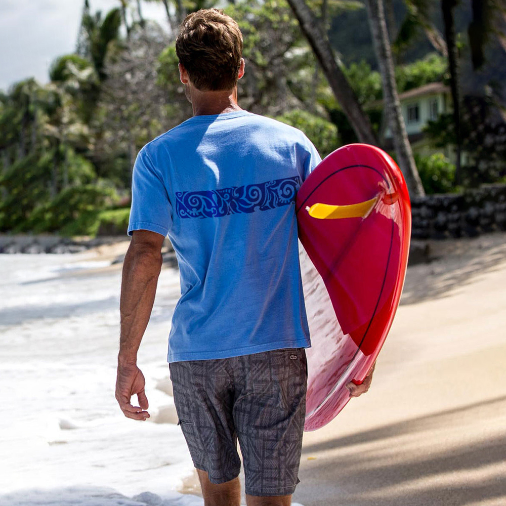  Vibrant Blue T-Shirt with Intricate Tribal Design for Casual Wear