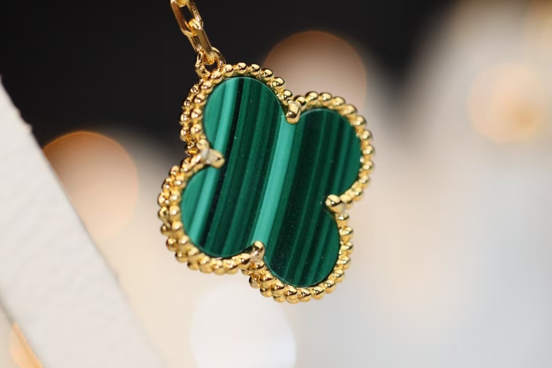 Buy replica Van Cleef & Arpels Magic Alhambra Earrings 3 Motifs and replica jewelry from PICKS Jewelry