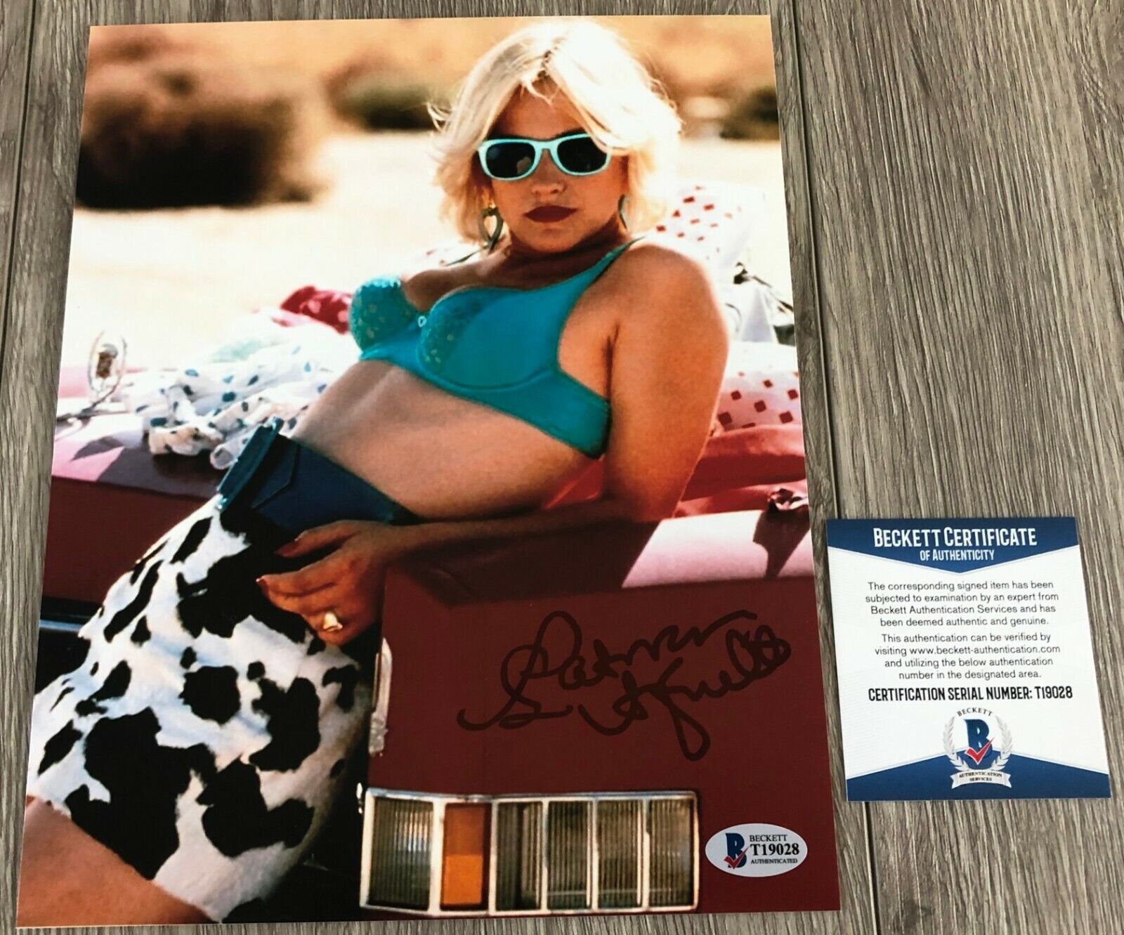 PATRICIA ARQUETTE SIGNED TRUE ROMANCE 8x10 Photo Poster painting w/PROOF & BAS BECKETT COA