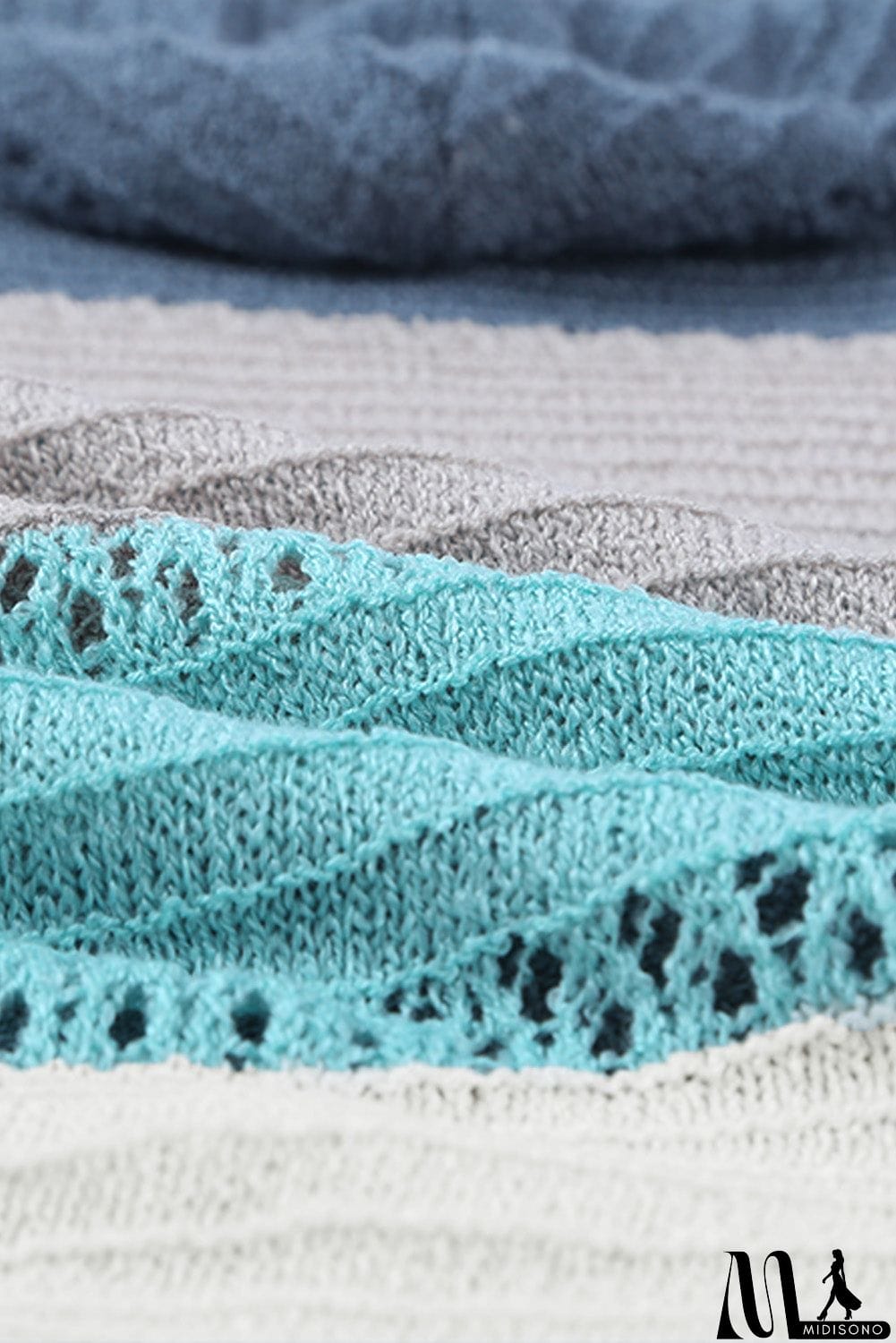 MidiSono - Classic Beach Bonfire Knitted Hoodie