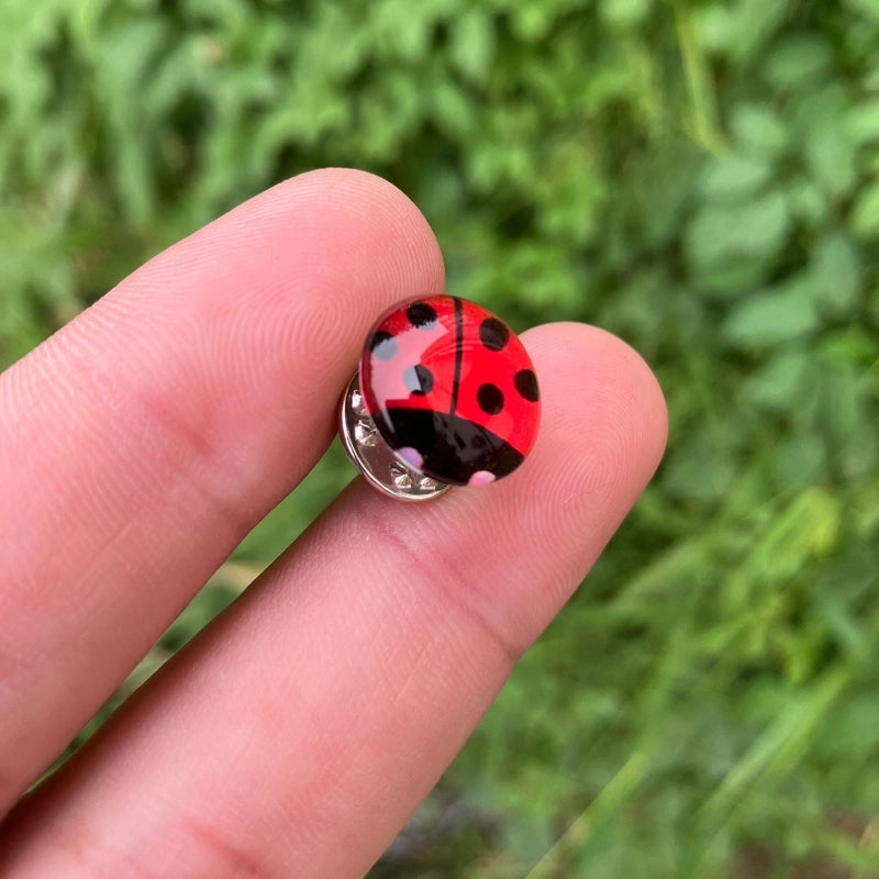 Minimalist Classic Style Pin Beetles Metal Unisex Brooches