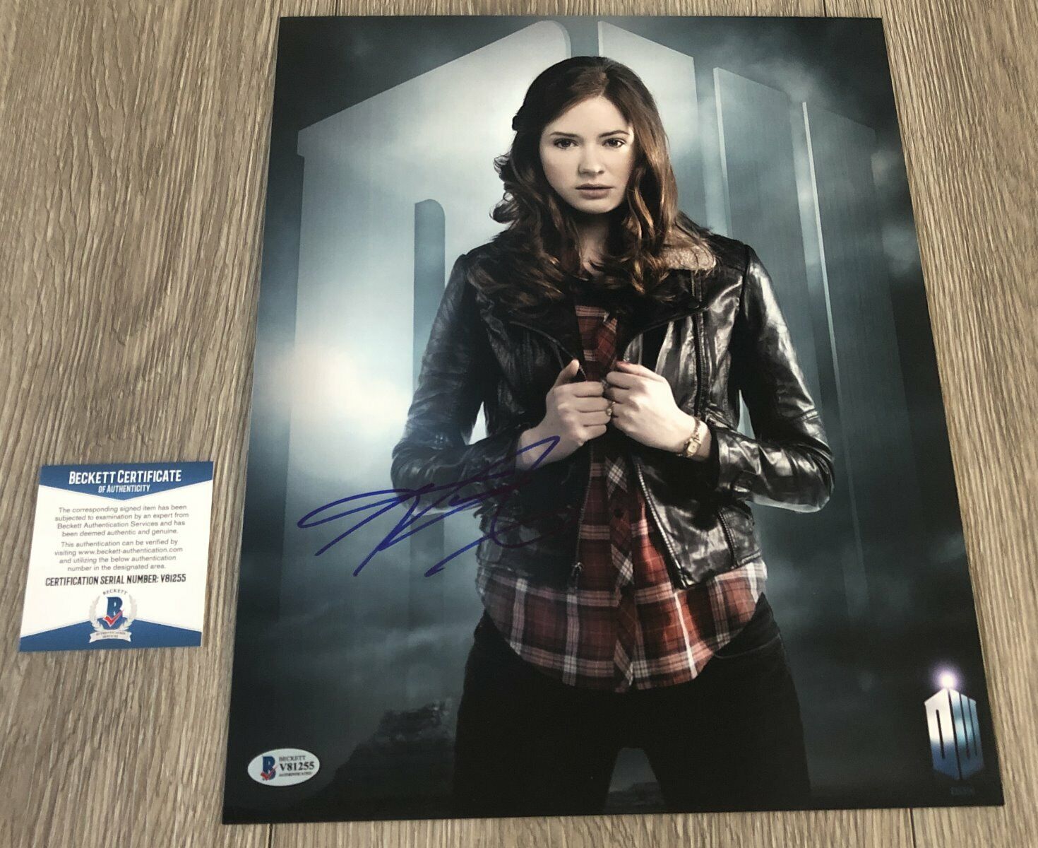 KAREN GILLAN SIGNED DOCTOR WHO 11x14 Photo Poster painting B w/EXACT PROOF & BECKETT BAS COA