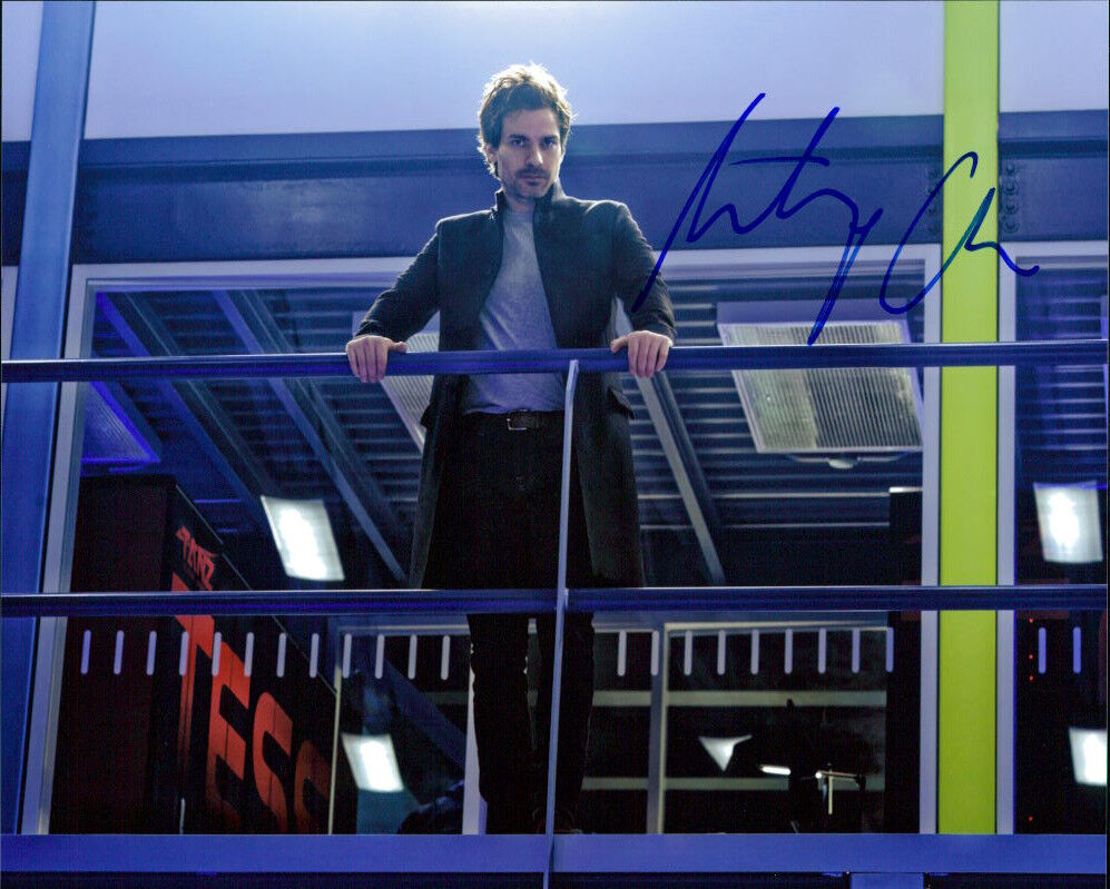 Santiago Cabrera (Salvation) signed authentic 8x10 Photo Poster painting COA