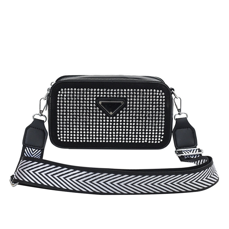 Women’s Small All Seasons Pu Leather Solid Color Classic Style Square Zipper Shoulder Bag