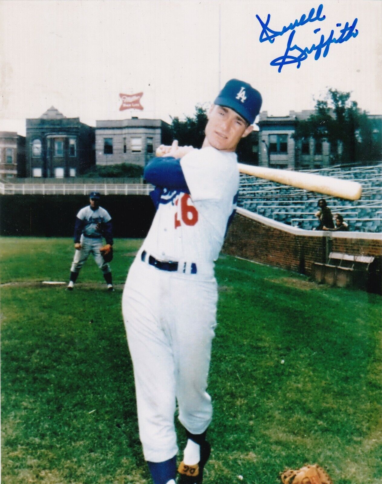 DERRELL GRIFFITH LOS ANGELES DODGERS ACTION SIGNED 8x10