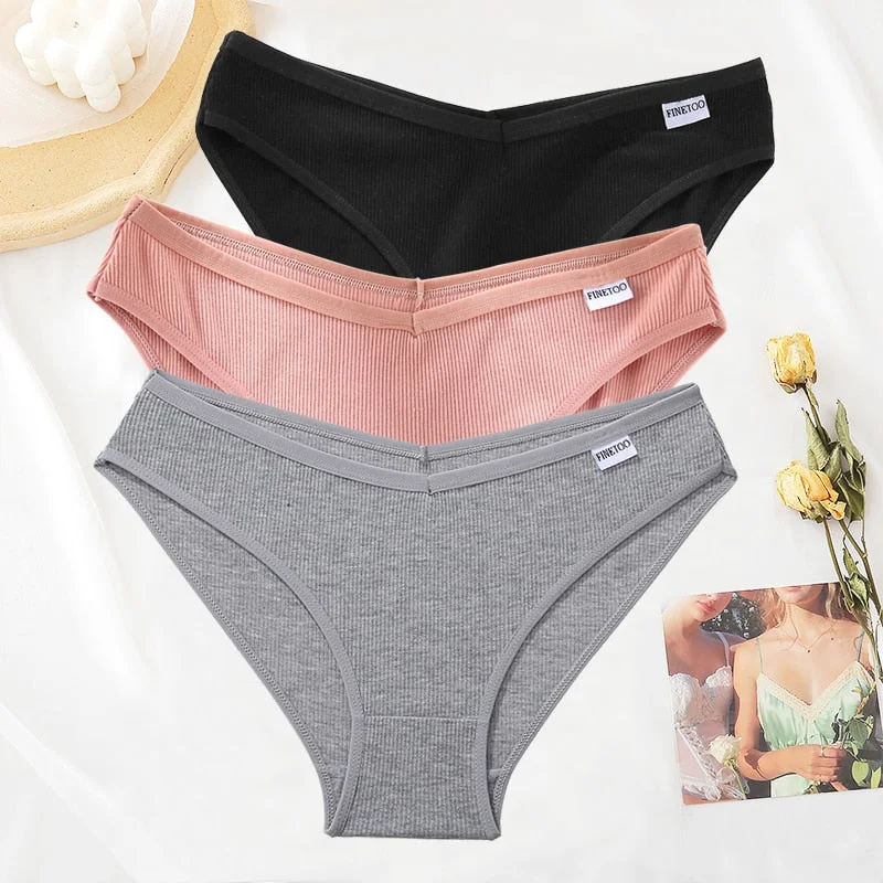 FINETOO 3PCS/Set Women Cotton Embroidery Fruit Panties Underwear V Waist Female M-XL Woman's Briefs Pantys Intimates Lingerie