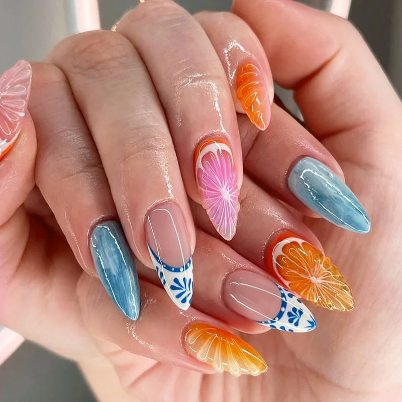 Aiertu 24pcs Vintage Cute Strawberry Fake Nail Girls Weable Romantic White Lace Decor False Nail Patch Detachable Almond Press on Nails aiertu