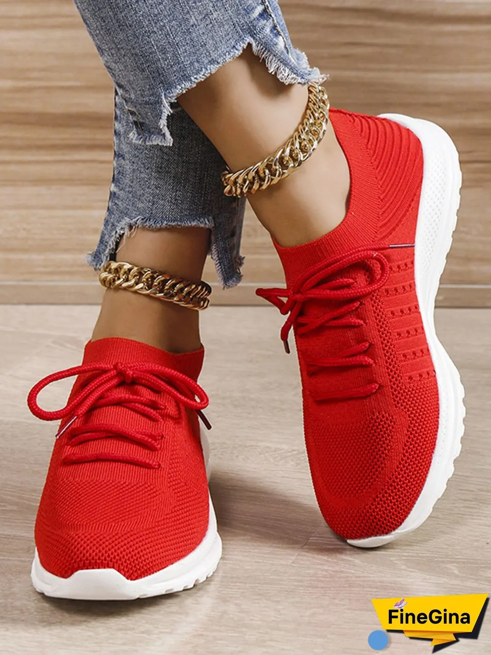 Flyknit Lightweight Soft Sole Lace-Up Sneakers