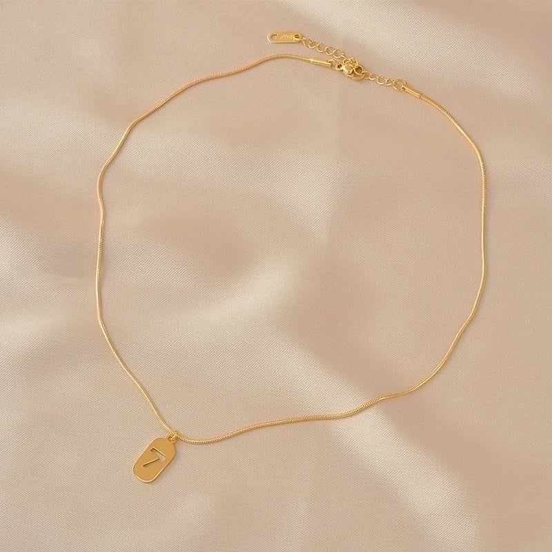 Sweet Minimalist Round Chinese Character Flower Titanium Steel Inlay Rhinestones Shell Pendant Necklace