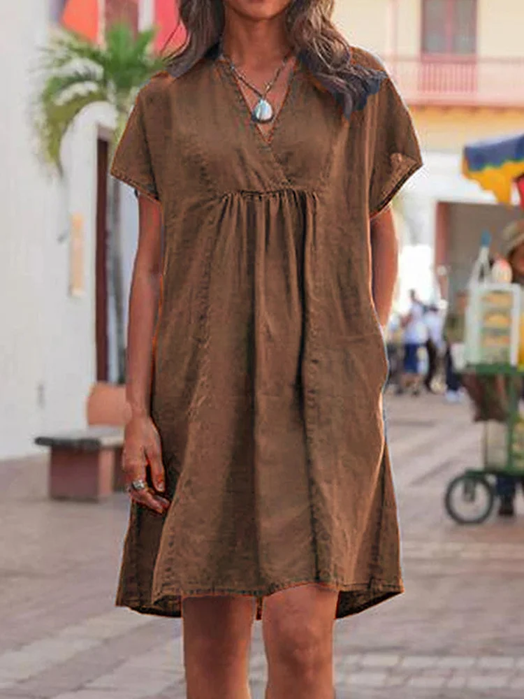Vintage V-Neck Short-Sleeve Pleated Midi Dress