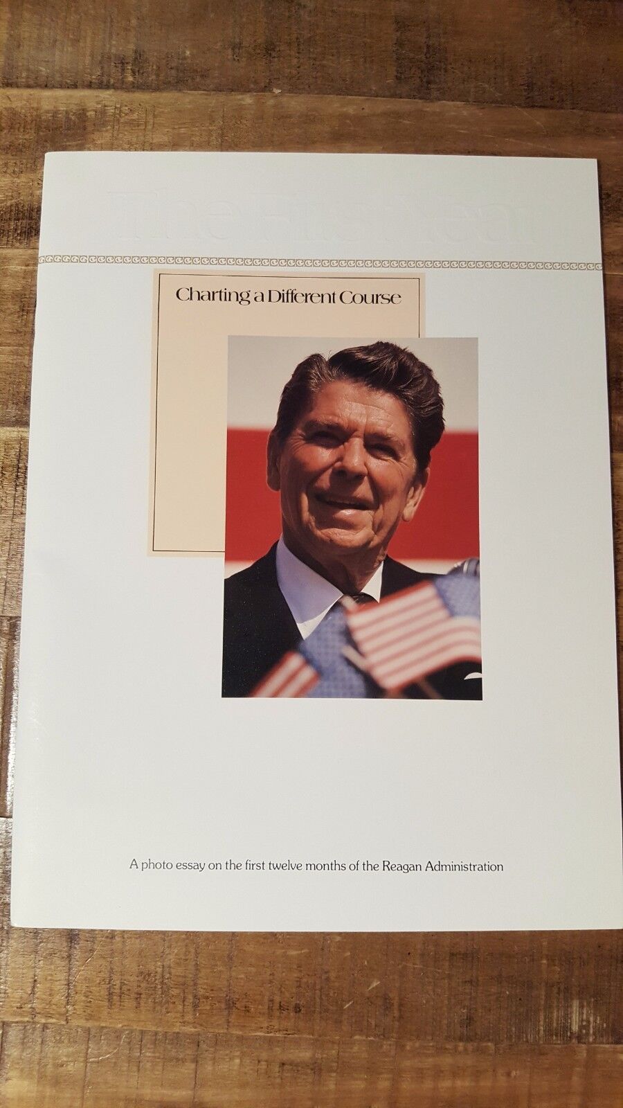 Très Scarce - The First An / Photo Poster painting Essay De Reagan's Comme Président