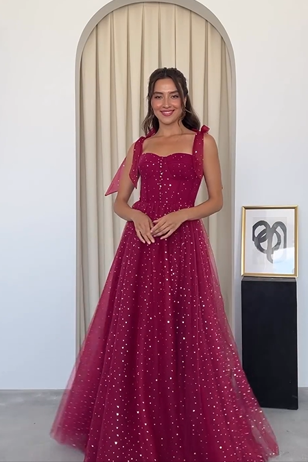 Oknass Charming Tulle Straps Sweetheart Sleeveless Long Prom Dress With Sequins