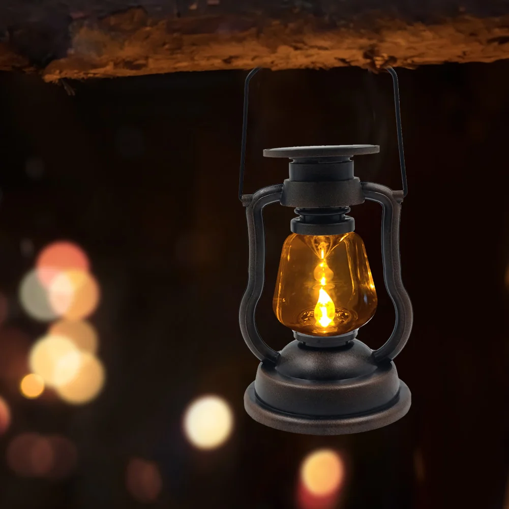 Solar Powered Retro Classic Kerosene Lamp Portable LED Lantern Light (C)