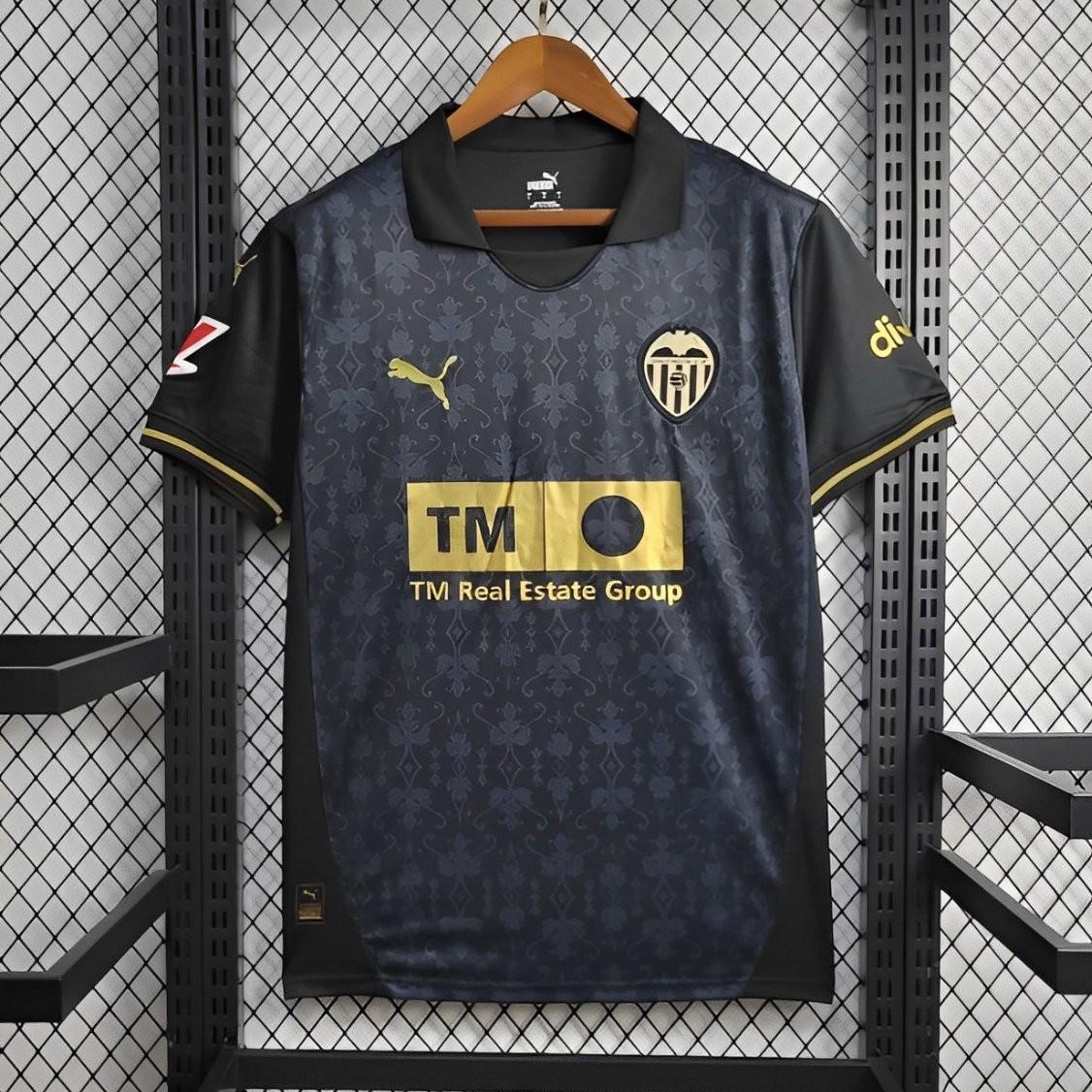 Valencia 24-25 Black Away Jersey - Fans Version