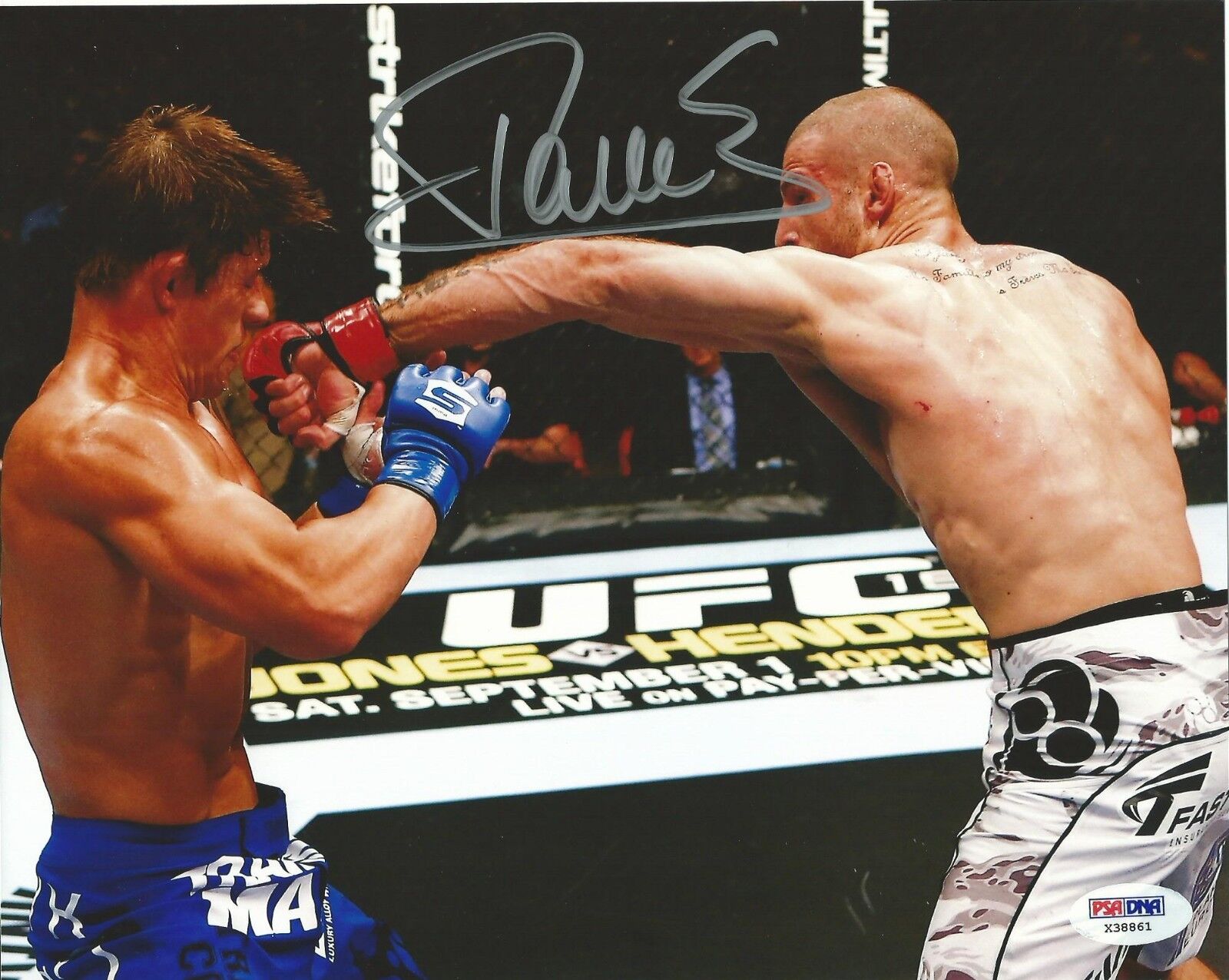 Tarec Saffiedine Signed UFC 8x10 Photo Poster painting PSA/DNA COA Picture Autograph StrikeForce