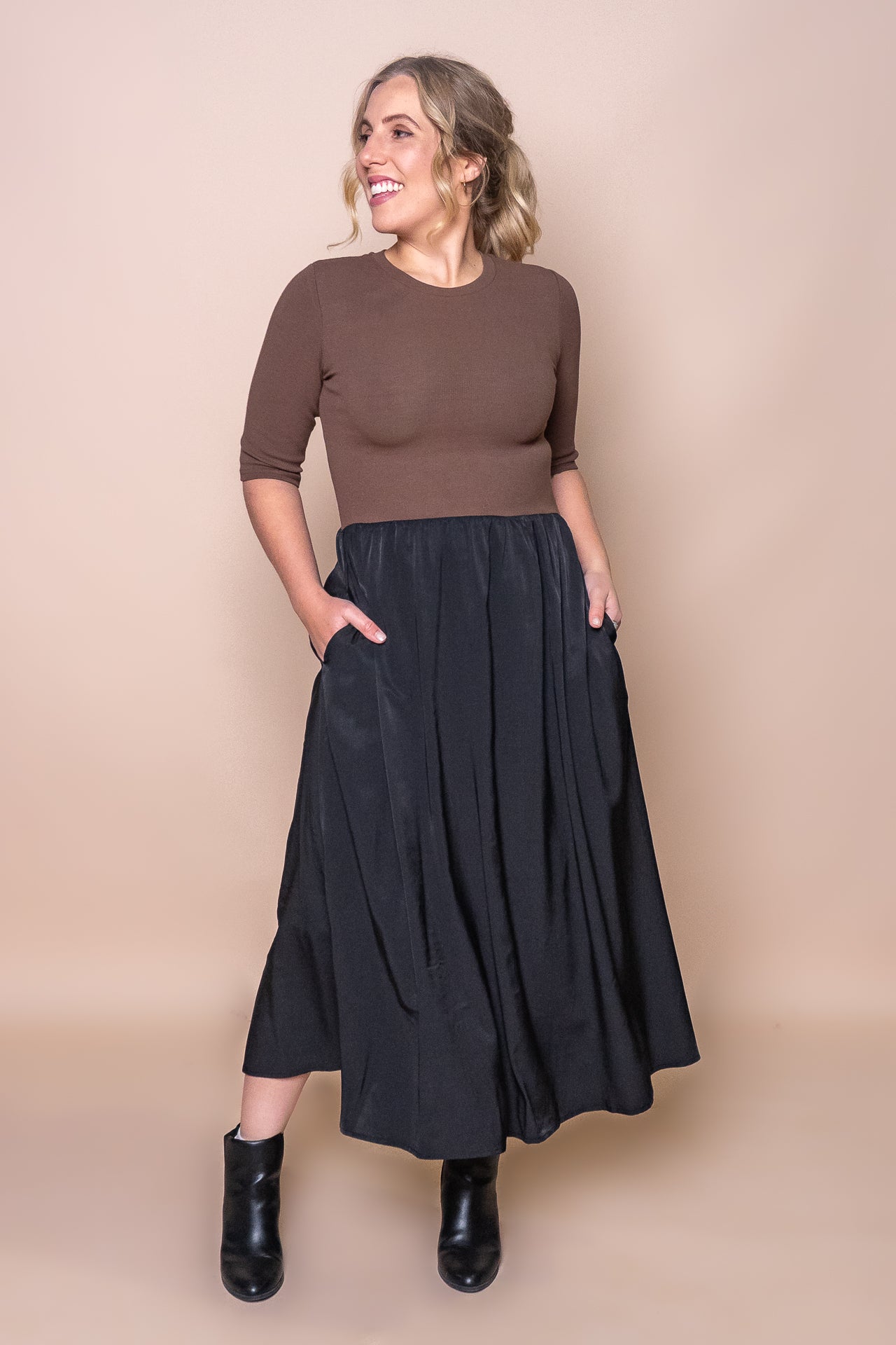 Venetta Midi Dress in Chocolate/Black