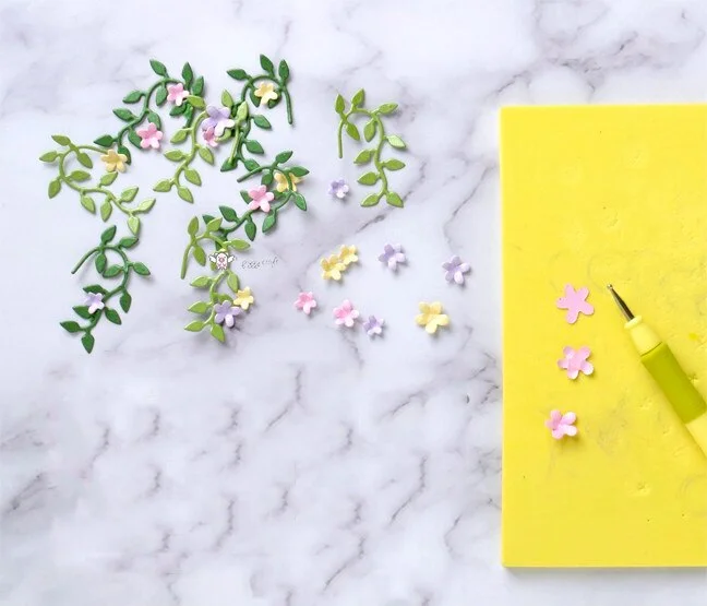 Piggy Craft metal cutting dies cut die mold Flower leaf motorcycle Scrapbook paper craft knife mould blade punch stencils dies