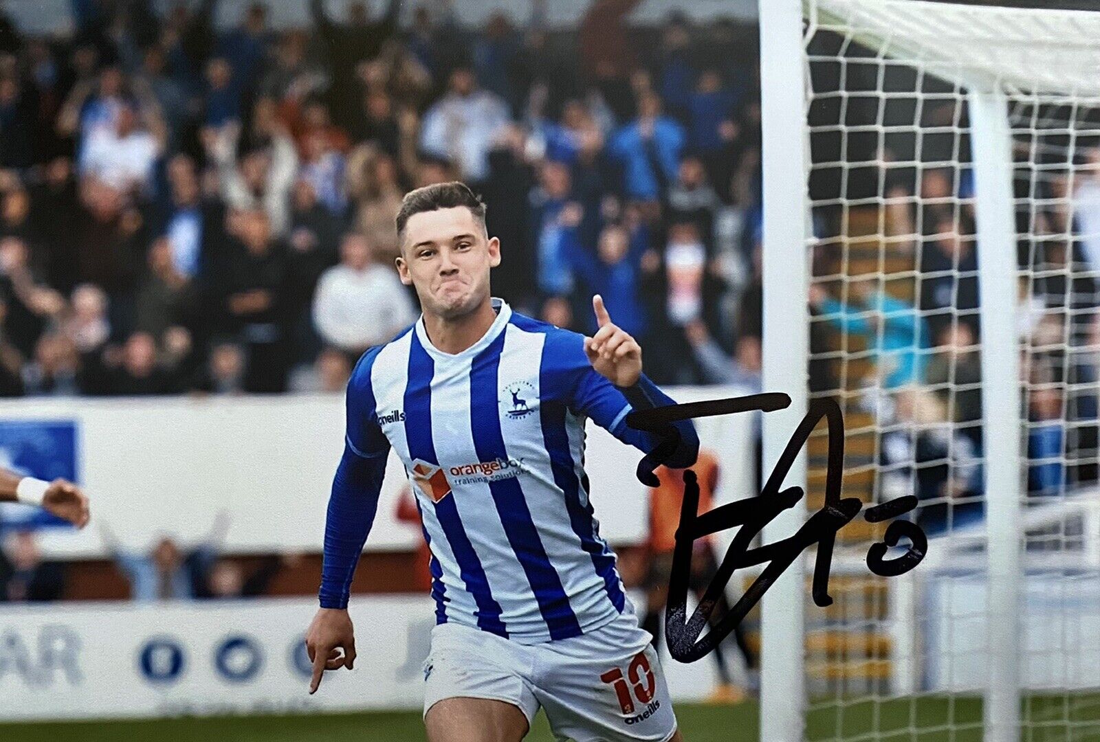 Luke Molyneux Genuine Hand Signed Hartlepool United 6X4 Photo Poster painting 2