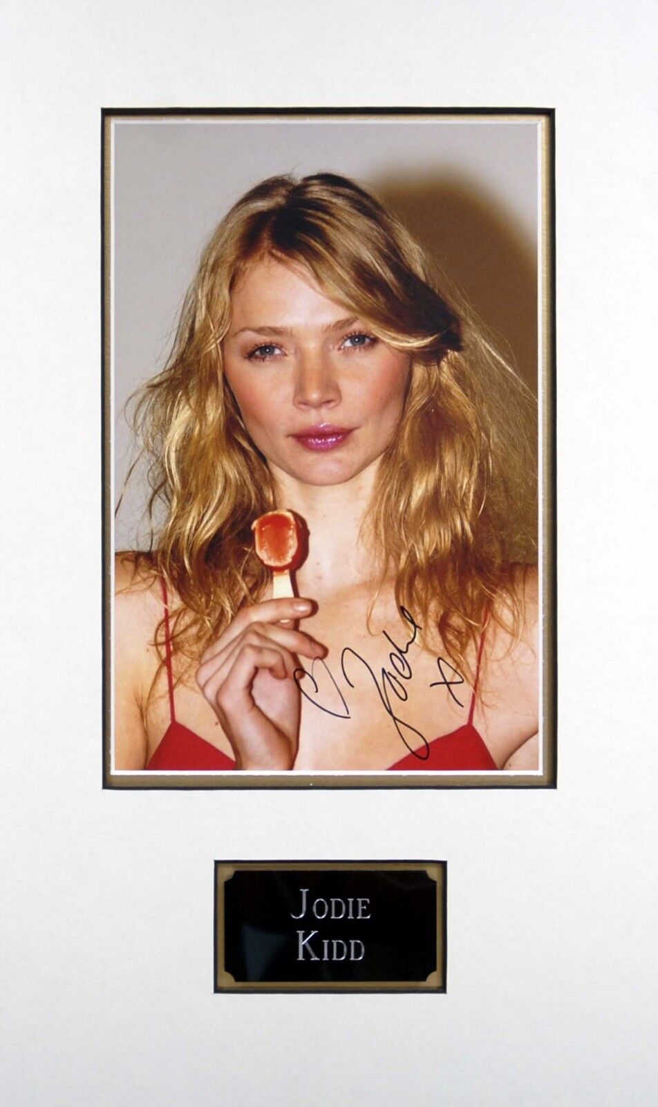 Jodie KIDD Signed & Mounted 12x8 Photo Poster painting AFTAL COA Sexy Model Fashion Catwalk