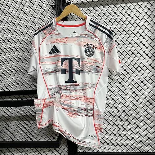 25-26 Bayern away fan version football jersey 1:1 Thai quality