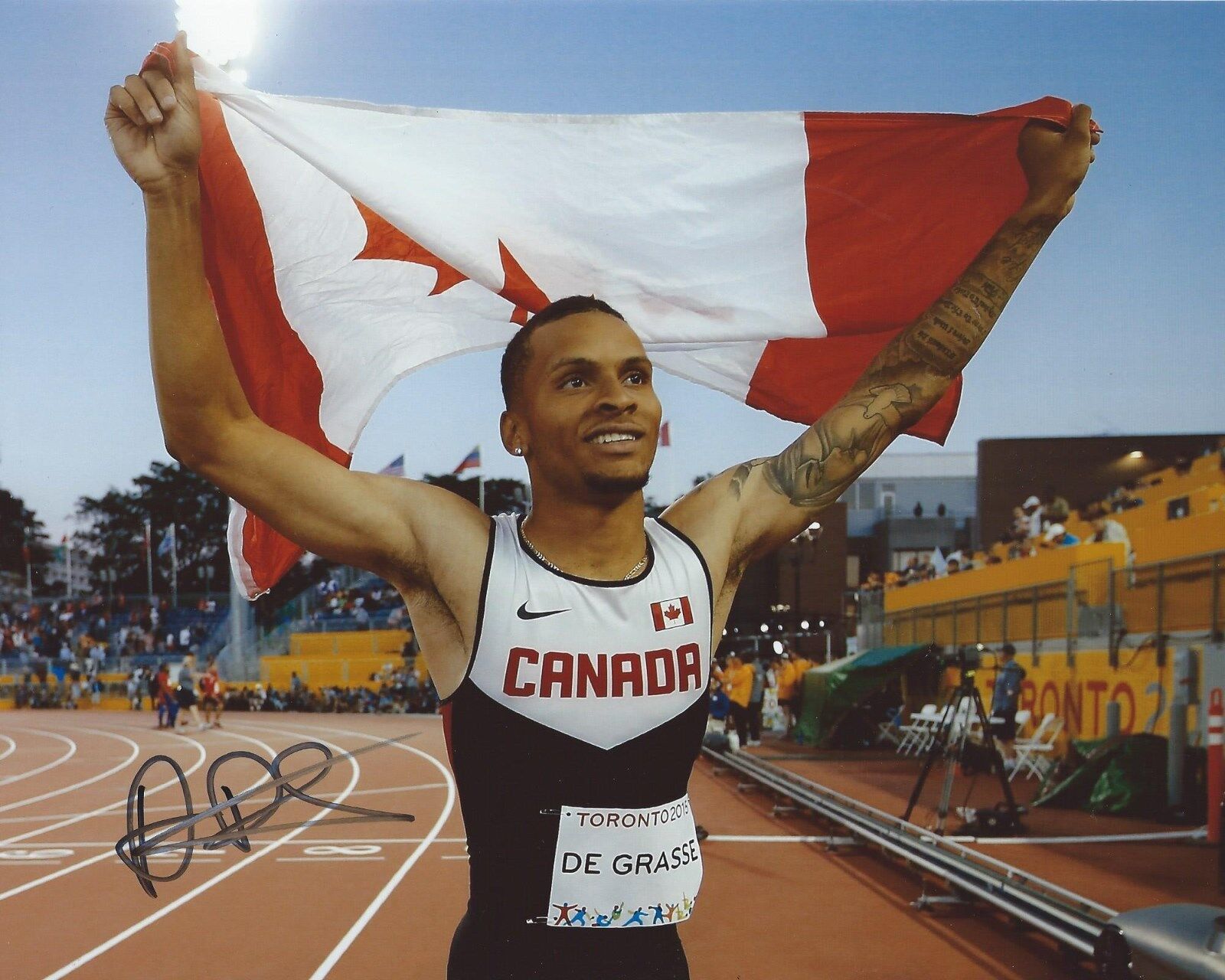 Andre De Grasse Signed 8x10 Photo Poster painting Team Canada Track & Field Autographed COA B