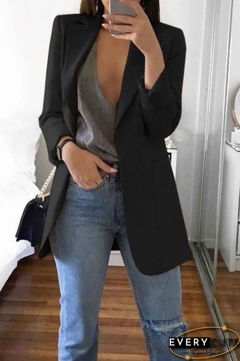 Stylish Pocket Design Solid Blazer