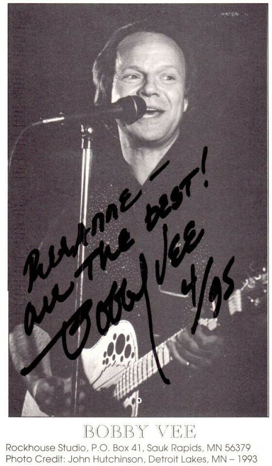 BOBBY VEE Signed Photo Poster paintinggraph - Singer & Actor - Pop Rock preprint