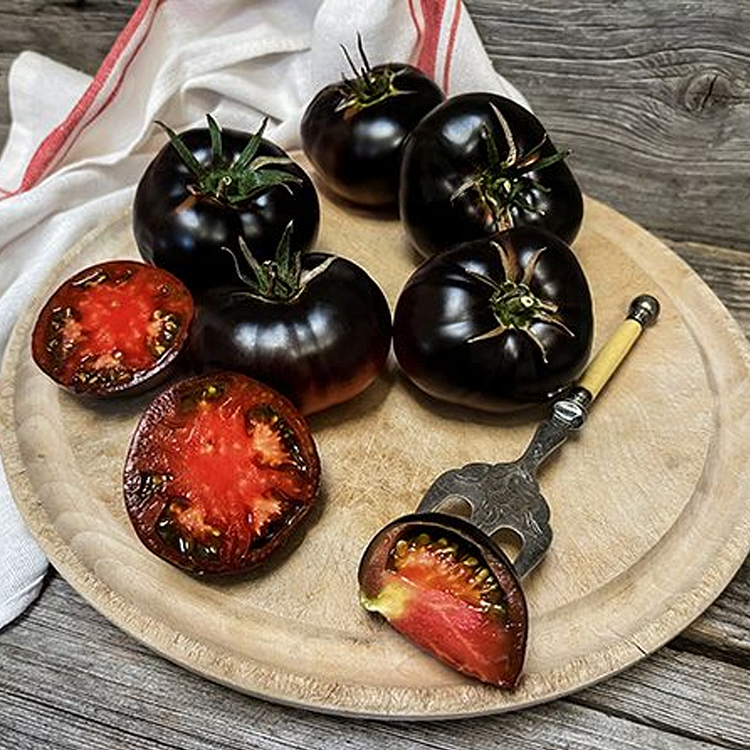 Black and Blue tomatoes: CUORE NERO PICCOLO ( Little Black Heart) Tomato