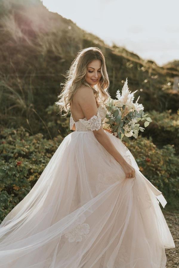 Classy A-Line Backless Floor-length Off-the-Shoulder Wedding Dress With Appliques Lace Tulle | Ballbellas Ballbellas