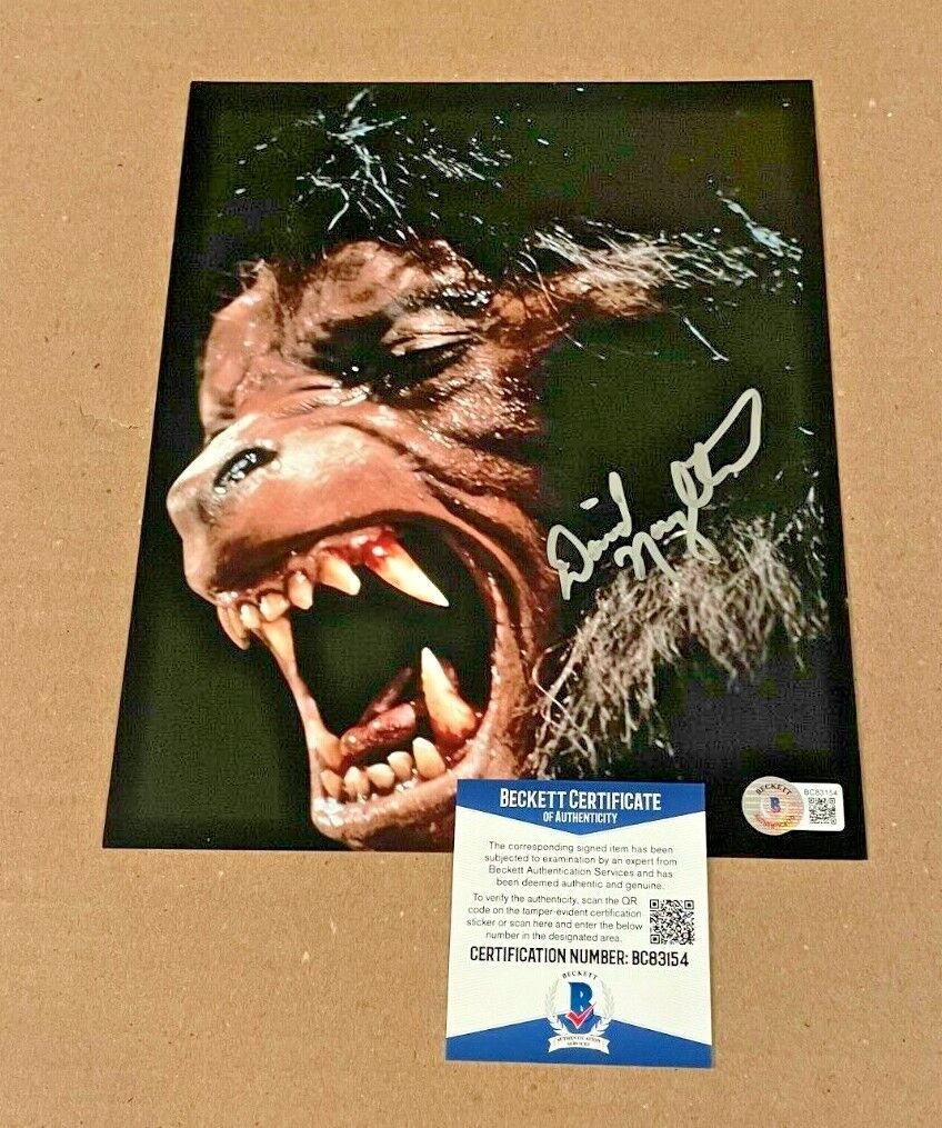 DAVID NAUGHTON SIGNED AMERICAN WEREWOLF IN LONDON 8X10 Photo Poster painting BECKETT CERTIFIED