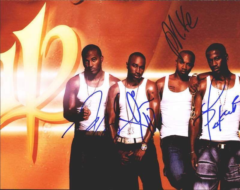 112 authentic signed rap 8x10 Photo Poster painting W/Certificate Autographed (A00549)