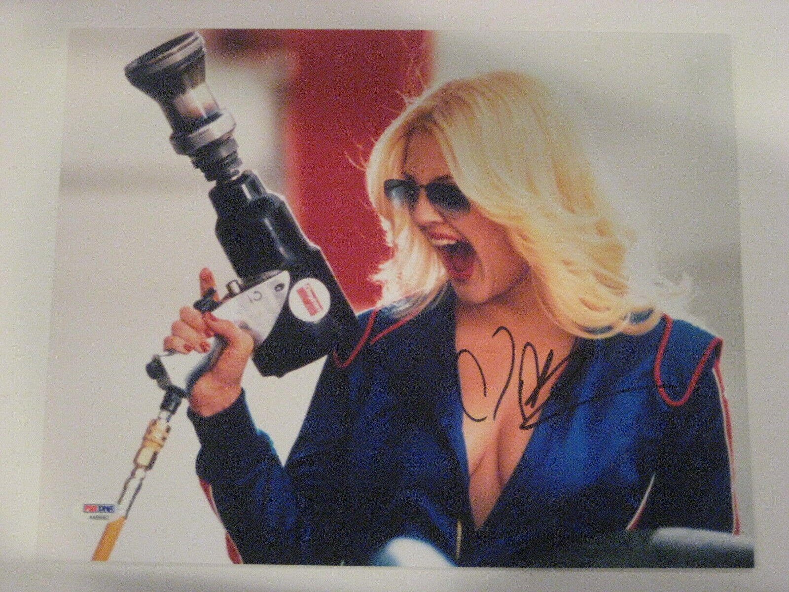 DREW BARRYMORE Signed 11x14 Photo Poster painting w/ PSA COA