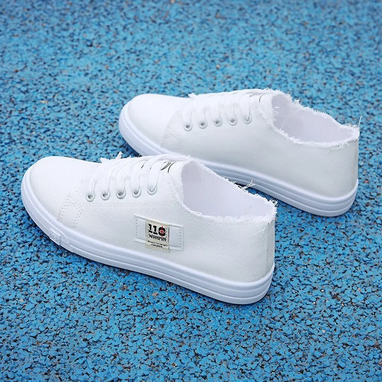 2022 Women Casual Shoes New Spring Women Shoes Fashion Embroidered White Sneakers Breathable Flower Lace-Up Women Sneakers