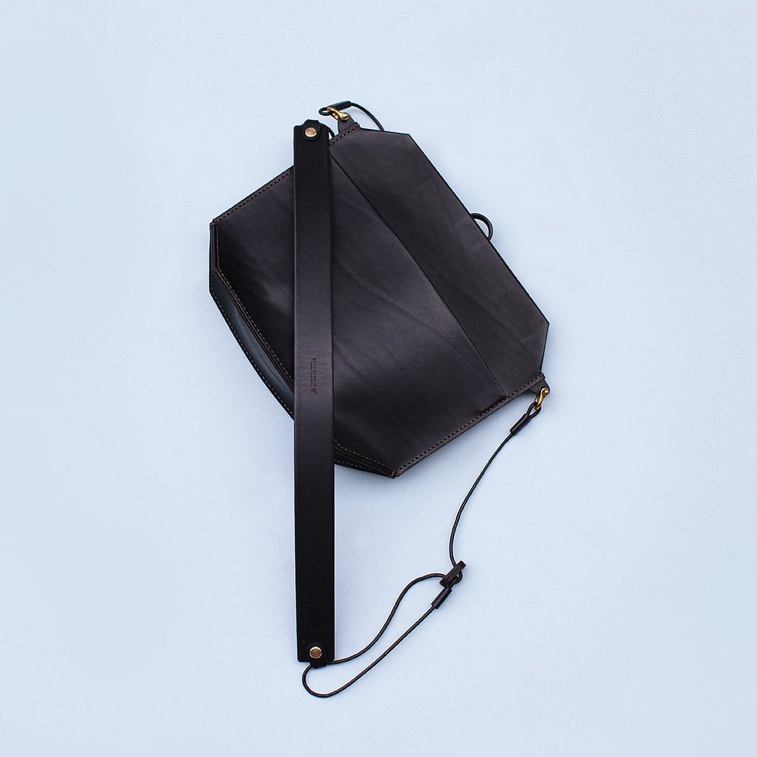 [Handmade] Imported Italian BUTTERO vegetable tanned cow leather anti-water featherweight handmade leather function bag