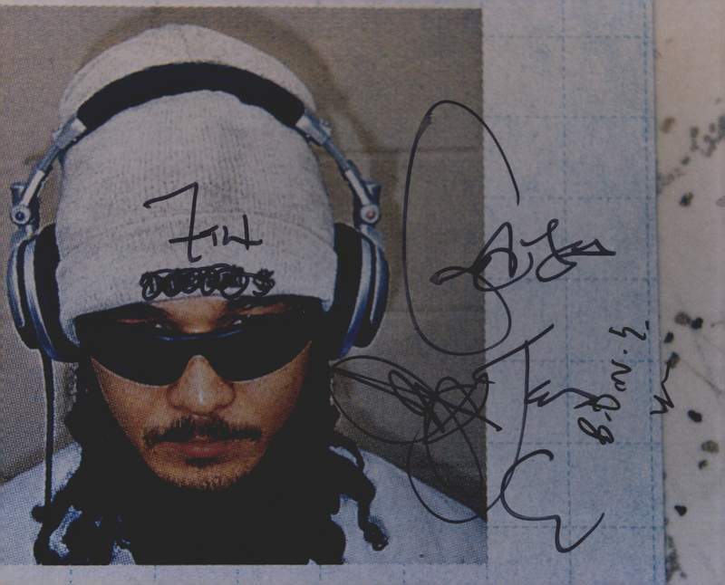 Bone Thugs N Harmony BTNH Bizzy Bone authentic signed rap 8x10 Photo Poster painting 077