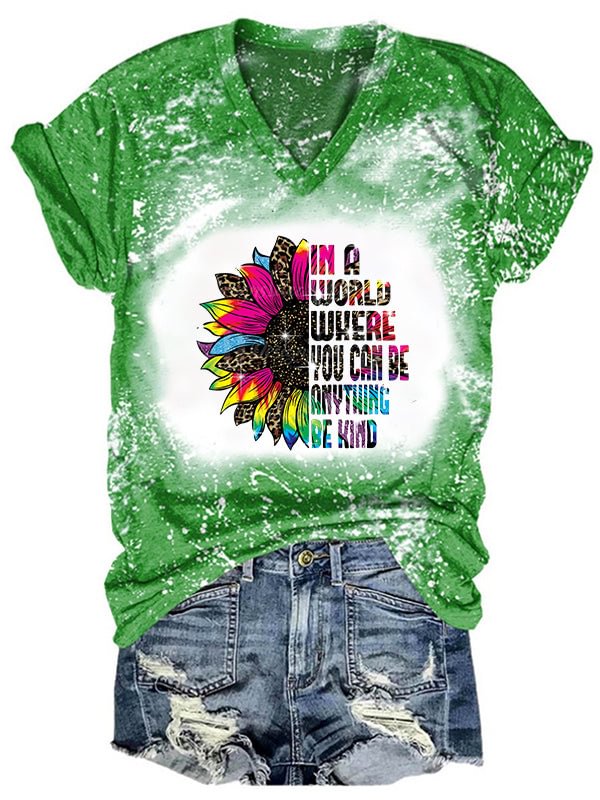Short Sleeve V Neck Gradient Be Kind Letter Printed T-shirt