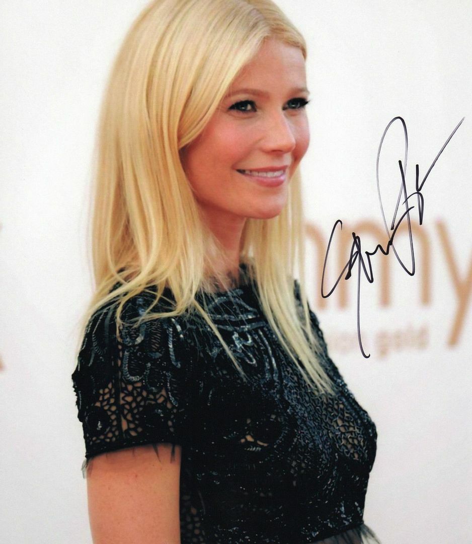 Gwyneth Paltrow Autograph Signed Photo Poster painting Print