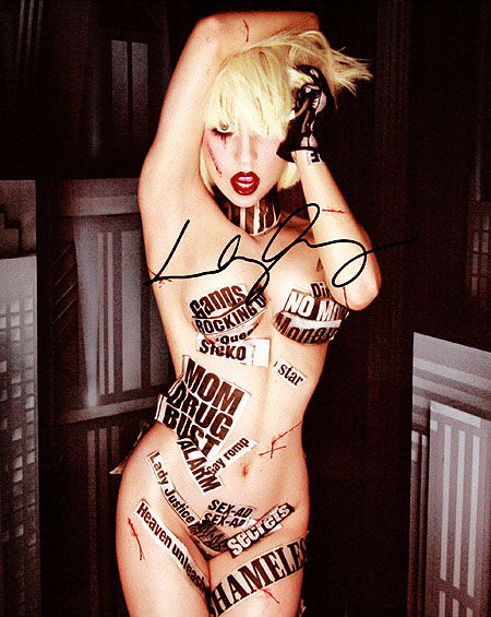 LADY GAGA Signed Photo Poster paintinggraph - Pop Musician / Singer / Vocalist preprint