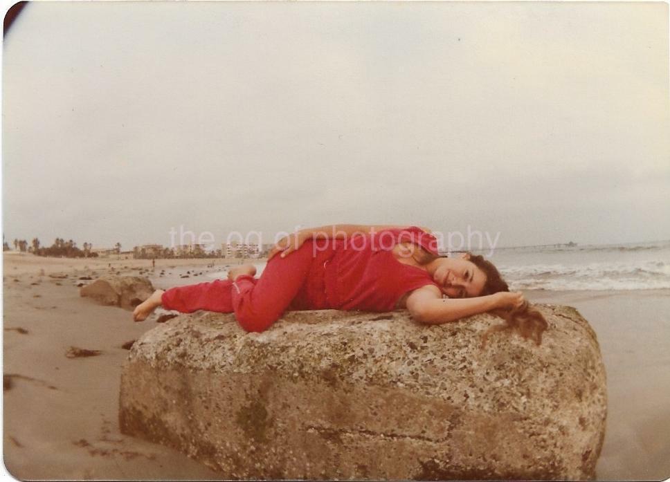 ROCK POSE Pretty Young Woman FOUND Photo Poster painting Color GIRL Original Snapshot 02 27 Z