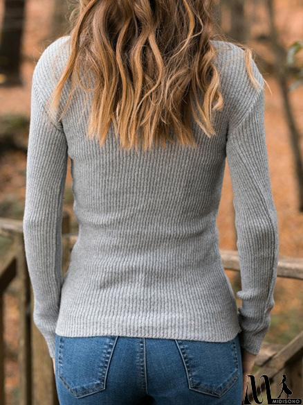 MidiSono - Classic and Stylish Sweater