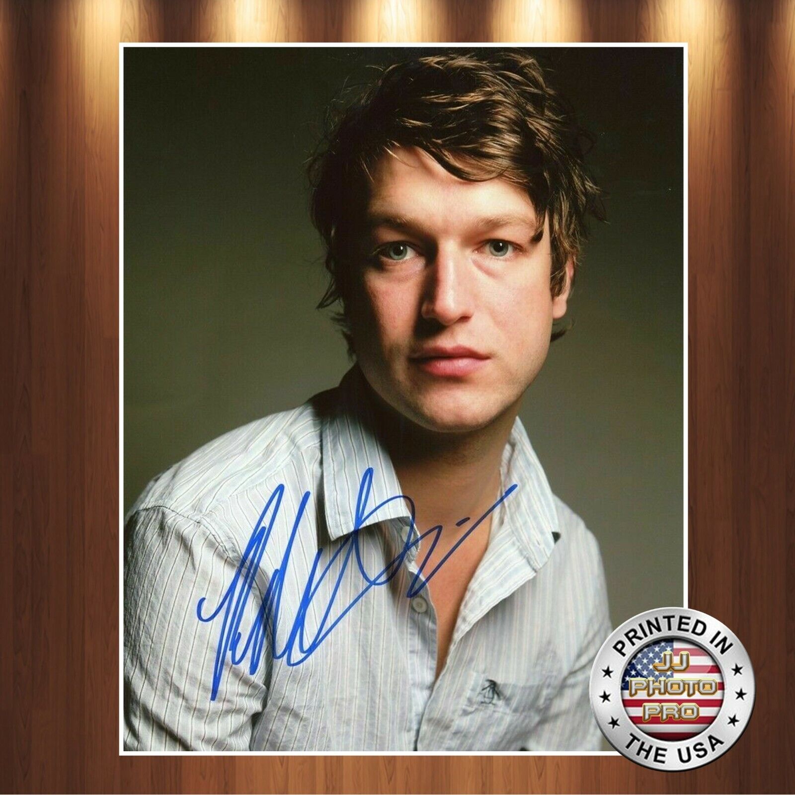 Peter Scanavino Autographed Signed 8x10 Photo Poster painting (Law and Order SVU) REPRINT