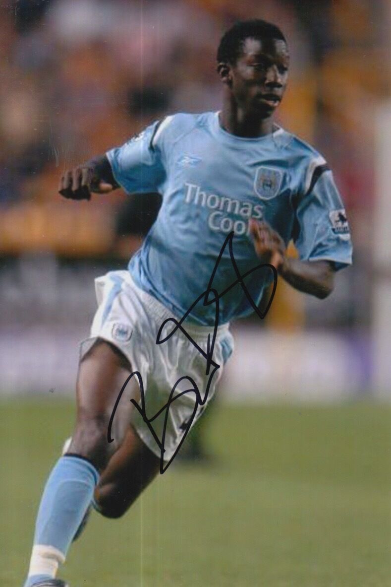 MANCHESTER CITY HAND SIGNED BRADLEY WRIGHT PHILLIPS 6X4 Photo Poster painting.