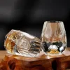 Verre &agrave; vin en forme de diamant
