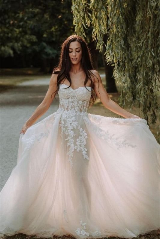 Luluslly Sweetheart A-Line Tulle Wedding Dress With Lace Appliques 