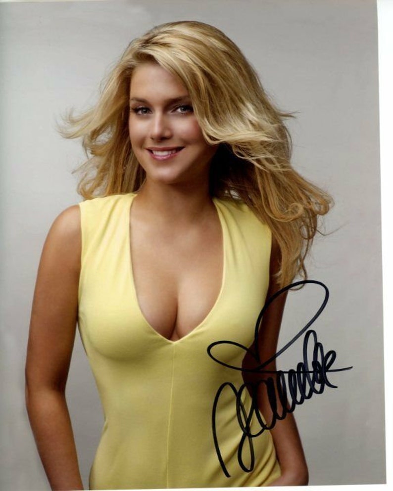 Jeanette biedermann signed autographed Photo Poster painting