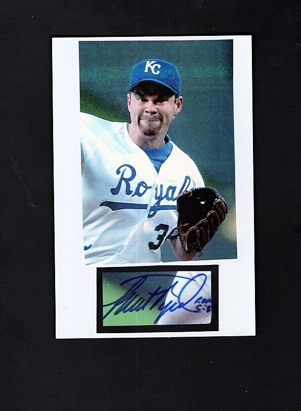 PAUL BYRD-KANSAS CITY ROYALS AUTOGRAPHED CUT W/ COLOR Photo Poster painting