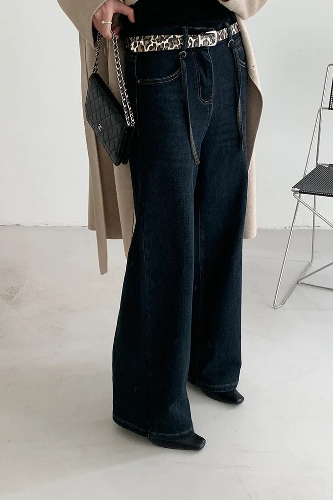 Solid Pendant Thick High Waist Straight Jeans