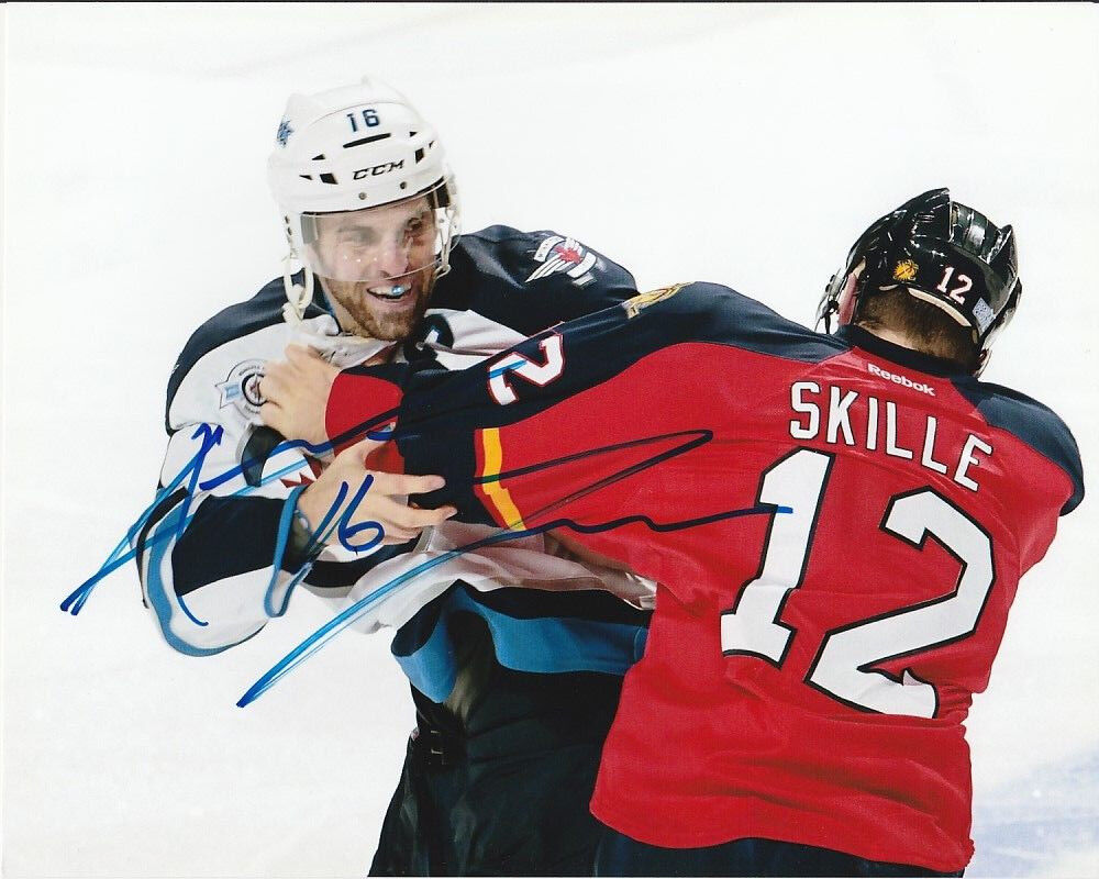 ANDREW LADD SIGNED WINNIPEG JETS FIGHT 8x10 Photo Poster painting! Autograph EXACT PROOF!